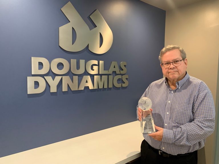 Douglas Dynamics LLC Official Site